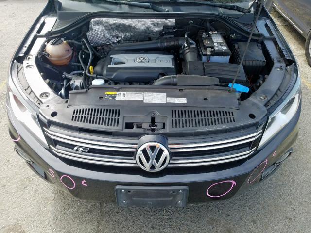 VOLKSWAGEN TIGUAN S 2016