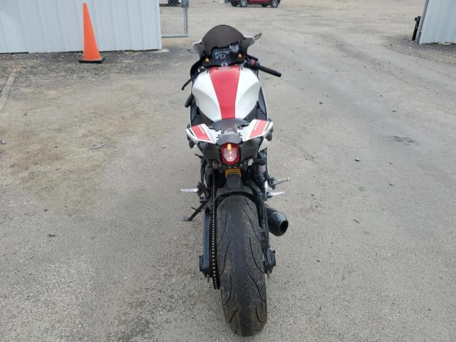 YAMAHA YZFR7 2022