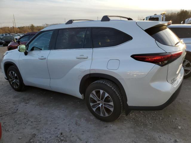 TOYOTA HIGHLANDER XLE 2021