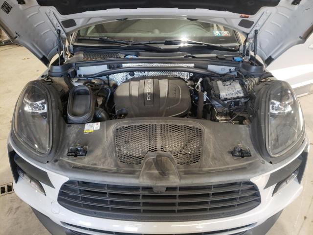PORSCHE MACAN 2021