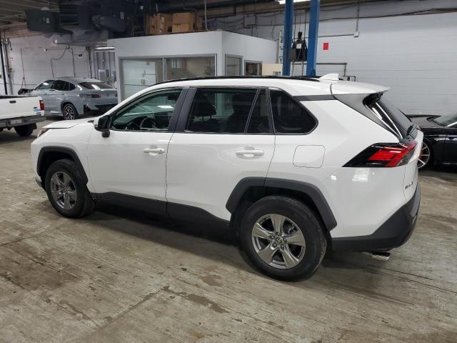 TOYOTA RAV4 XLE 2024