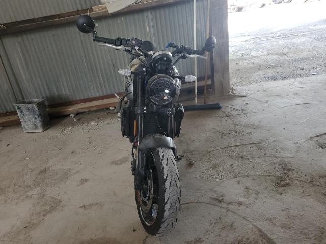 TRIUMPH TRIDENT 660 2022