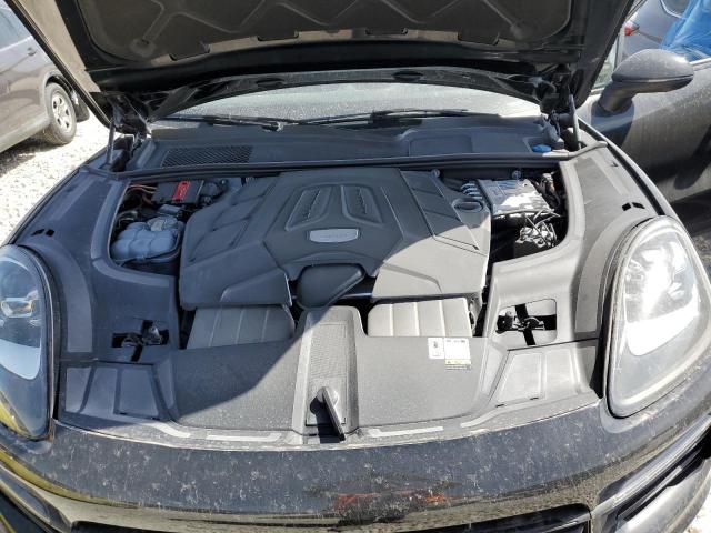 PORSCHE CAYENNE BASE 2023