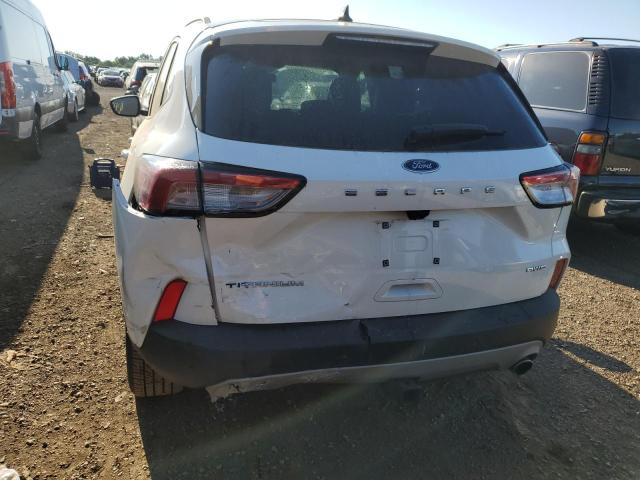 FORD ESCAPE TITANIUM 2022
