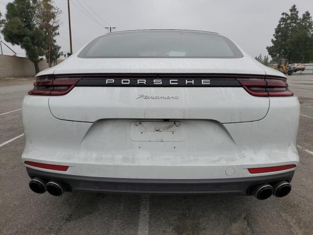 PORSCHE PANAMERA 4 2018