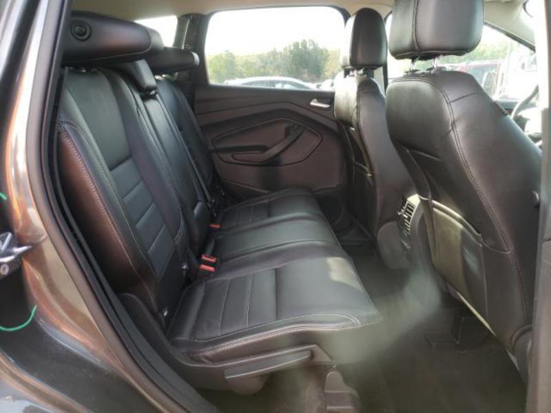 FORD ESCAPE SE 2015