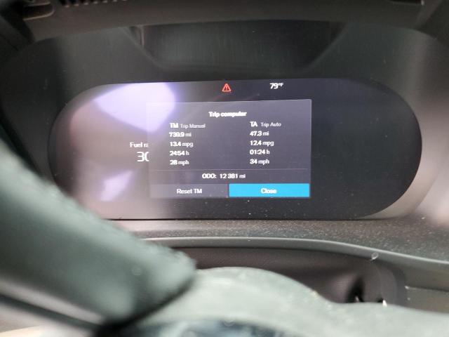 VOLVO XC40 PLUS 2023
