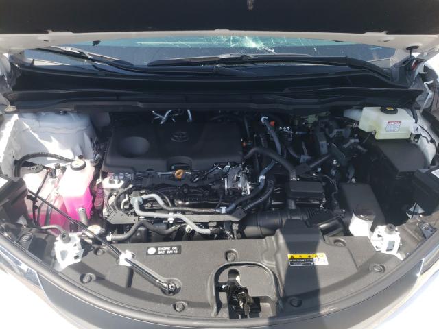 TOYOTA SIENNA LE 2021