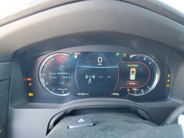 CADILLAC ESCALADE ESV 2018