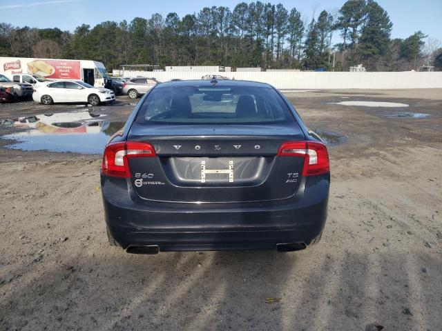 VOLVO S60 PREMIER 2015