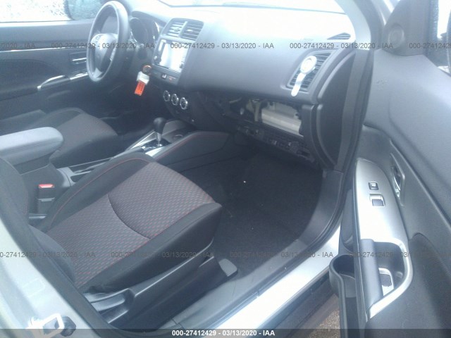 MITSUBISHI OUTLANDER SPORT ES 2019