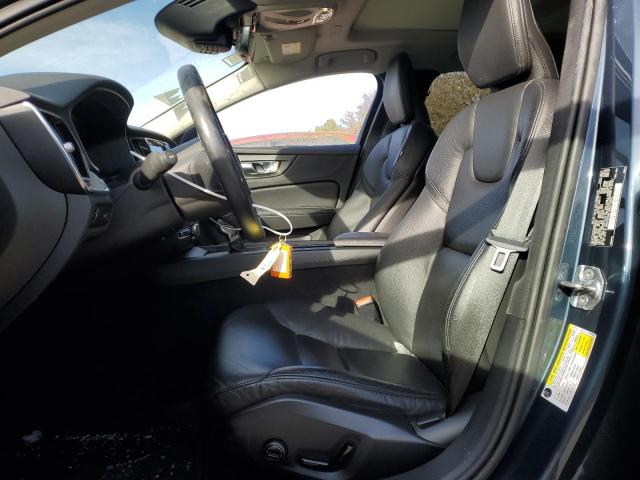 VOLVO V60 CROSS COUNTRY T5 MOMENTUM 2021