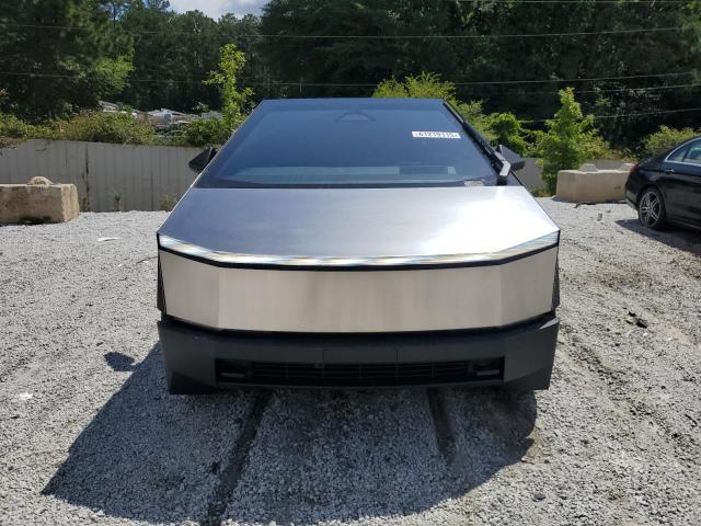 TESLA CYBERTRUCK 2024