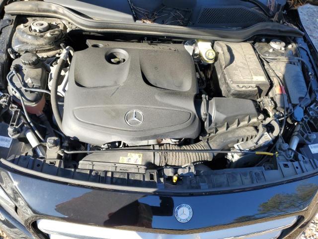 MERCEDES-BENZ GLA 250 4MATIC 2015