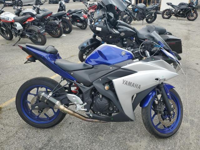 YAMAHA YZFR3 2015