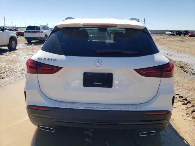 MERCEDES-BENZ GLA 250 2024