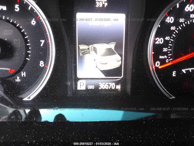 TOYOTA CAMRY 2016