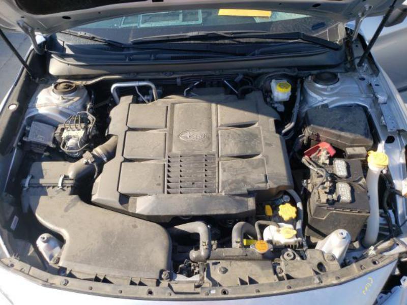 SUBARU OUTBACK 3.6R LIMITED 2019