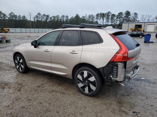 VOLVO XC60 PLUS 2024