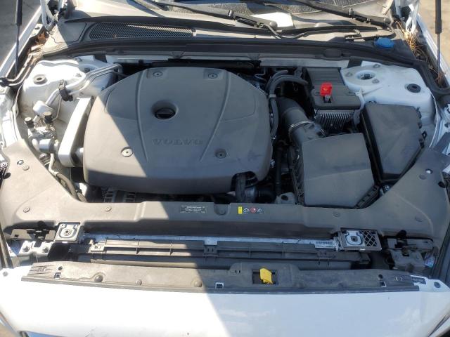 VOLVO S60 T5 MOMENTUM 2020