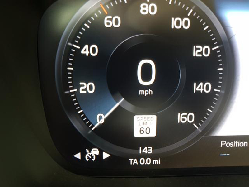 VOLVO XC40 T5 R-DESIGN 2020