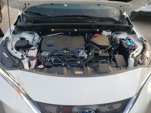 TOYOTA VENZA LE 2021