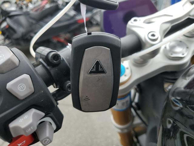 TRIUMPH SPEED TRIPLE 1200 RS 2023