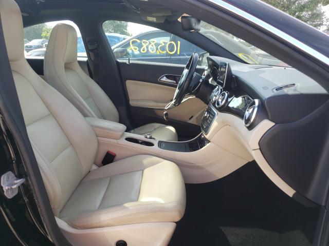 MERCEDES-BENZ CLA 250 2014