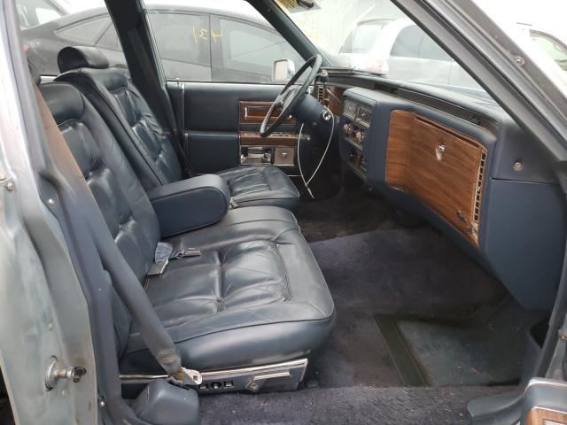 1982 CADILLAC FLEETWOOD BROUGHAM