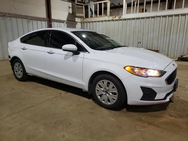 FORD FUSION S 2020