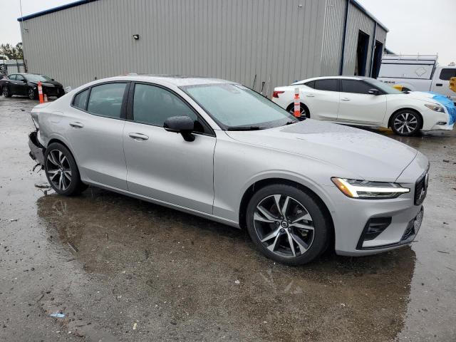 VOLVO S60 PLUS 2024
