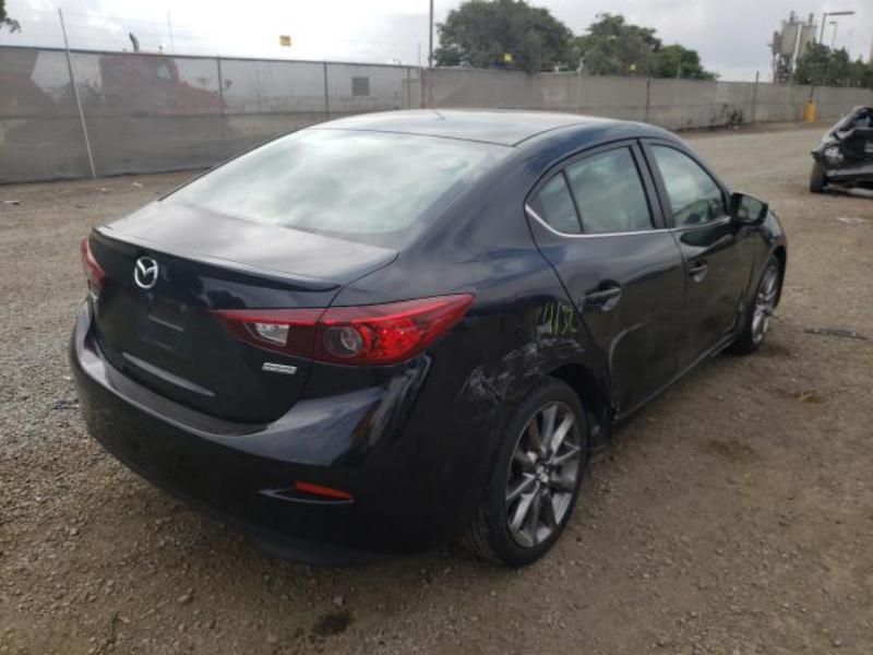 MAZDA 3 TOURING 2018