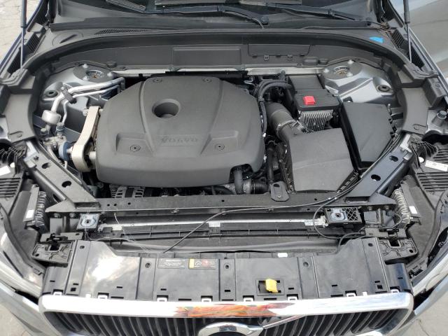 VOLVO XC60 T5 MOMENTUM 2021