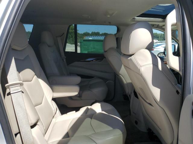 CADILLAC ESCALADE LUXURY 2017