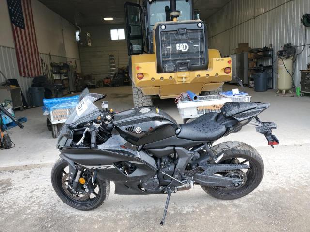 YAMAHA YZFR7 2024