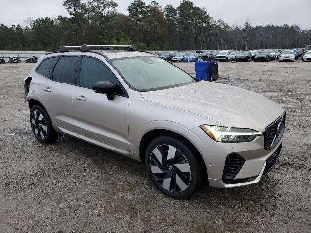 VOLVO XC60 PLUS 2024