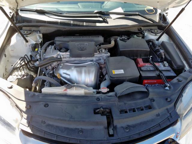 TOYOTA CAMRY LE 2016