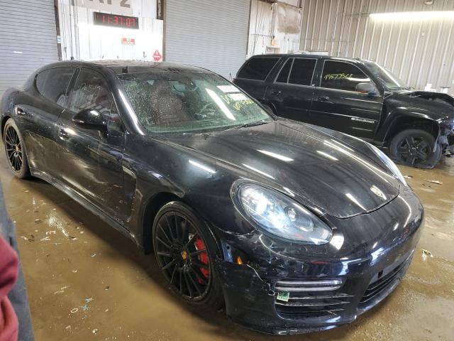 PORSCHE PANAMERA GTS 2016