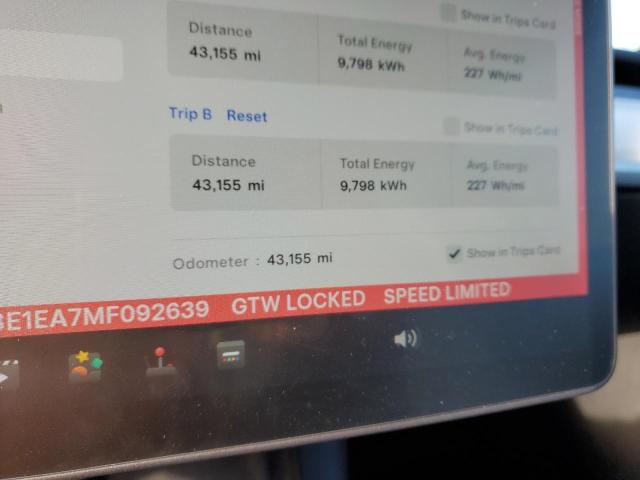 TESLA MODEL 3 2021
