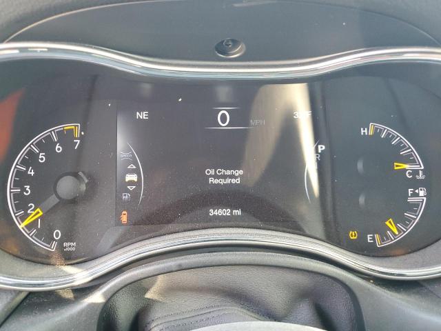 JEEP GRAND CHEROKEE LAREDO 2019