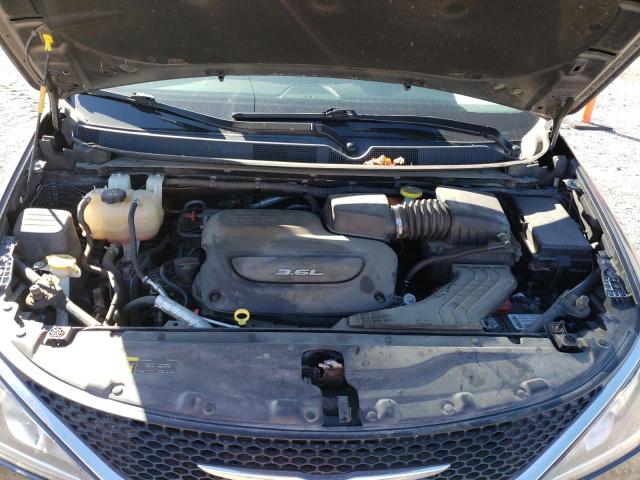 CHRYSLER PACIFICA TOURING L 2018