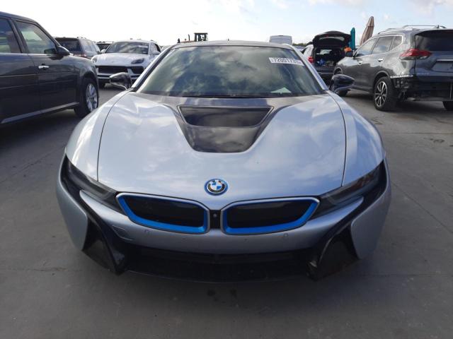 BMW I8 2015