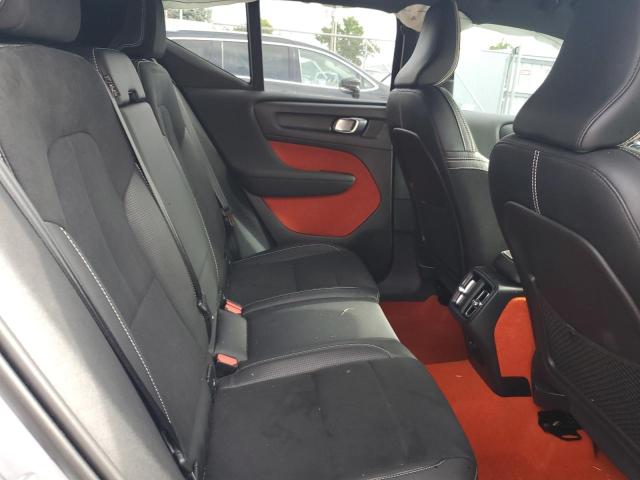 VOLVO XC40 T5 R-DESIGN 2020