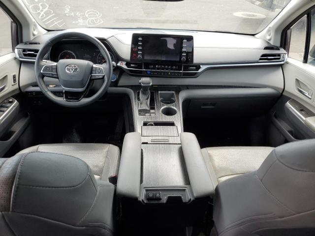 TOYOTA SIENNA LIMITED 2021