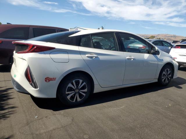 TOYOTA PRIUS PRIME 2017