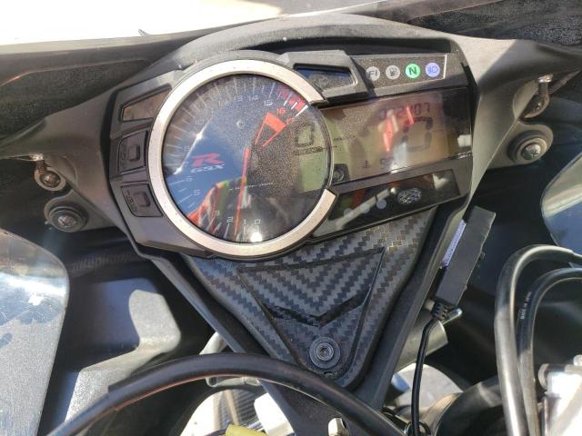 SUZUKI GSX-R600 2024