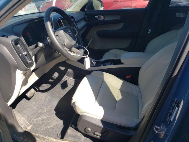 VOLVO XC40 PLUS 2023
