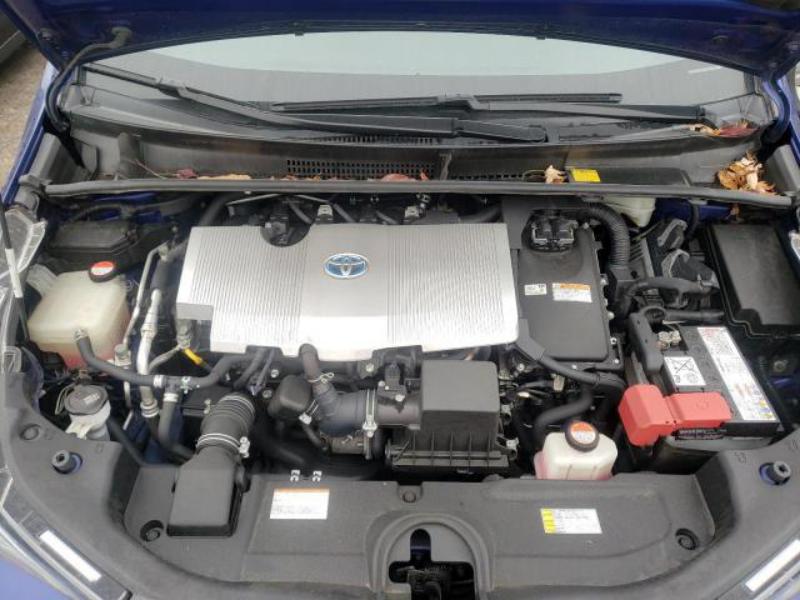 TOYOTA PRIUS 2016
