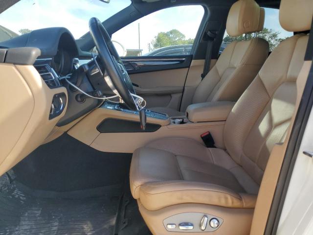 PORSCHE MACAN 2019