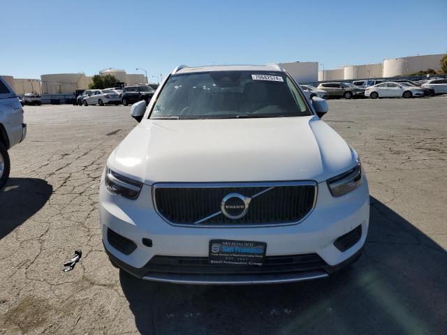 VOLVO XC40 T5 MOMENTUM 2019
